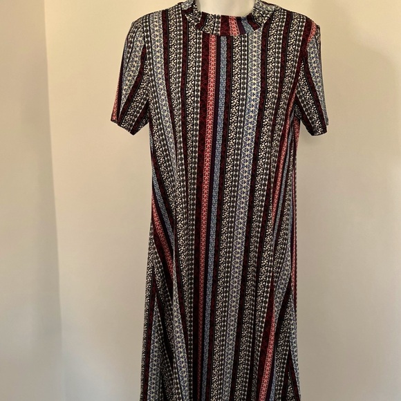 BCBGeneration Vertical Striped A-Line Dress - Picture 3 of 7